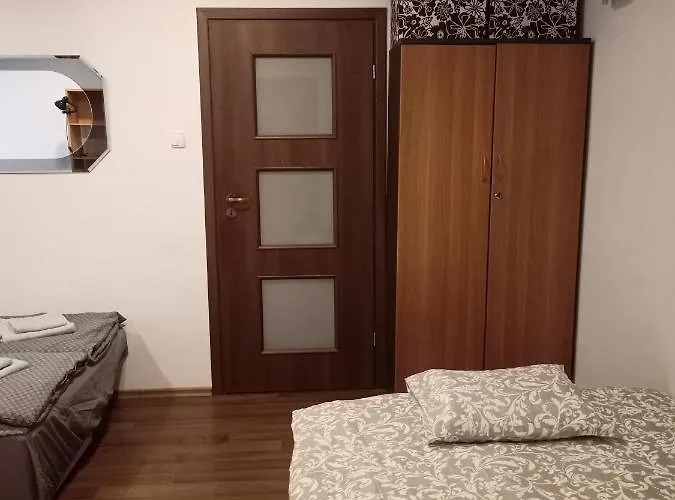 Апартаменти Kamienica Przy Staszica Люблін